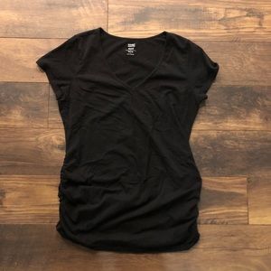 MATERNITY Old Navy - V-neck Black Fitted T-shirt
